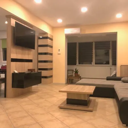 Apart Orion Mamaia Apartment *